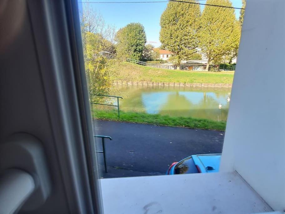 *Au Bord Du Canal*Entre Paris Et Disneyland Chelles  Extérieur photo